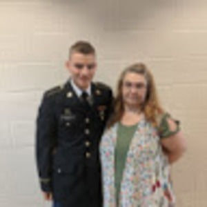 Meet your Posher, Lori